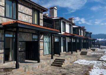 Фото номера Дом для отпуска Дома для отпуска Holiday Village COOP Dobrinishte г. Добриниште 15