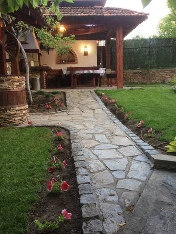 Фотографии Гостевой дом Mira Guest House г. Добриниште (Болгария) №4 Фото Гостевой дом Mira Guest House г. Добриниште 4
