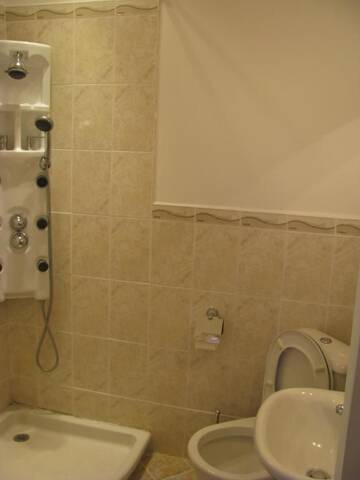 Фото номера Небольшой двухместный номер с 1 кроватью Гостевой дом Mira Guest House г. Добриниште 13