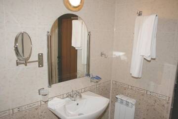 Фото номера Двухместный номер с 1 кроватью Отель Hotel Makedonska Kruchma г. Добриниште 12