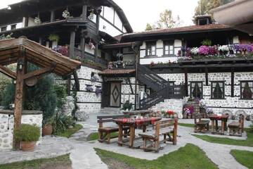 Фотографии Отель Hotel Makedonska Kruchma г. Добриниште (Болгария) №1 Фото Отель Hotel Makedonska Kruchma г. Добриниште 1