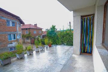 Фото номера Трехместный номер Гостевой дом Topuzovi Guest House г. Добриниште 3