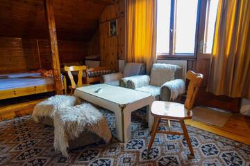 Фото номера Семейный номер Гостевой дом Topuzovi Guest House г. Добриниште 3